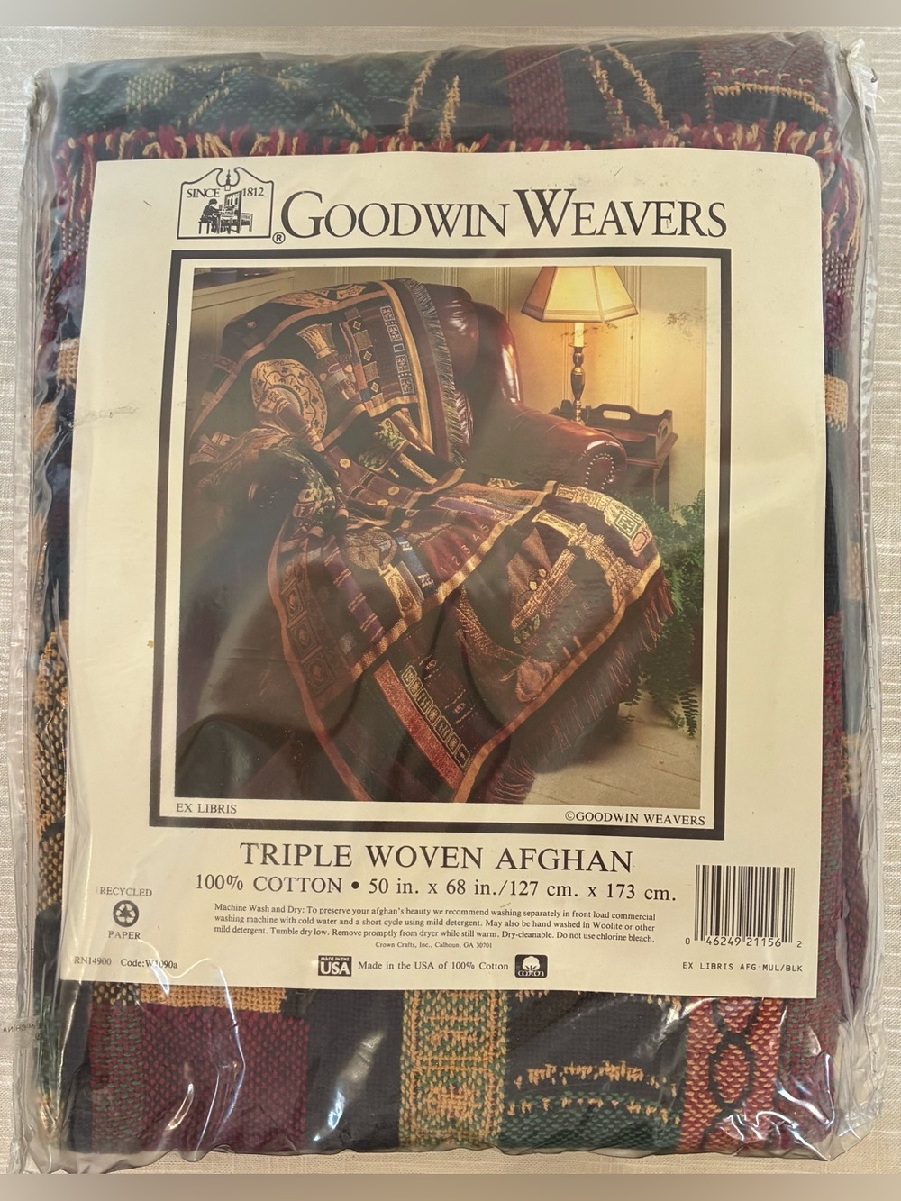 🥕 NWT Goodwin Weavers Bookshelf Decorative Throw 50”x68”